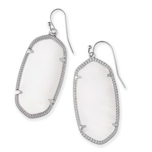 Kendra Scott Elle earring in white